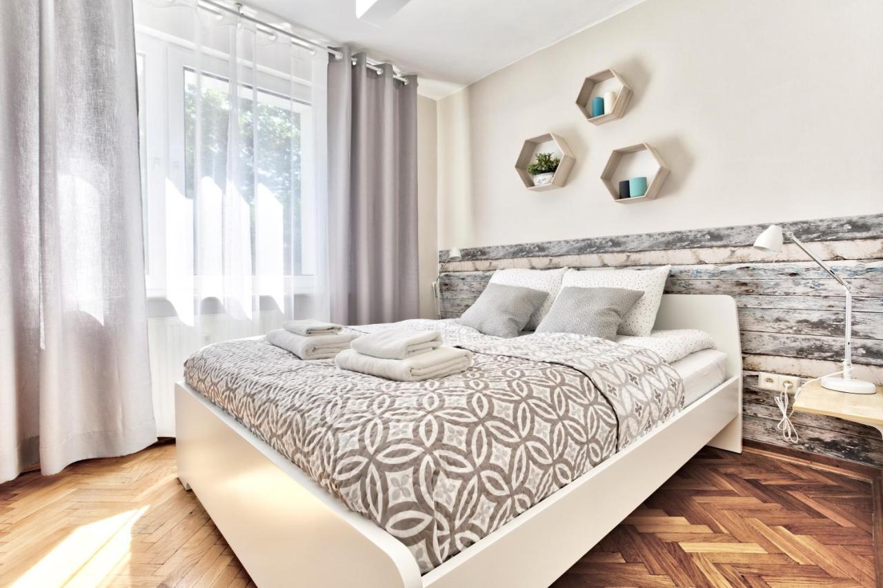 Tyzenhauz Apartments Lobzowska Street Krakov Exteriér fotografie